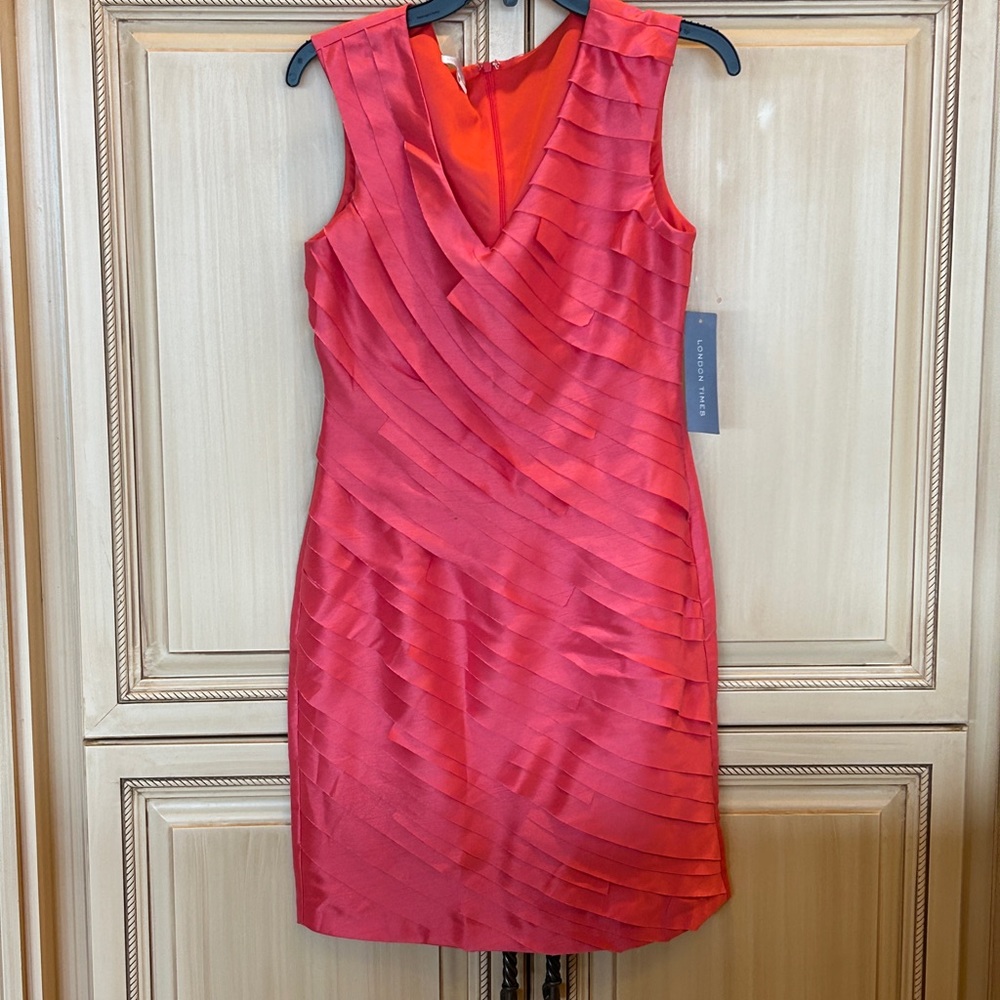 London Times Beautiful Dress